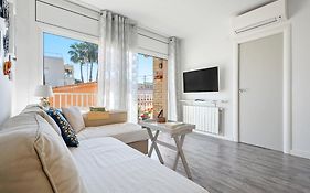 Hauzify I Apartament Zulu Cubelles